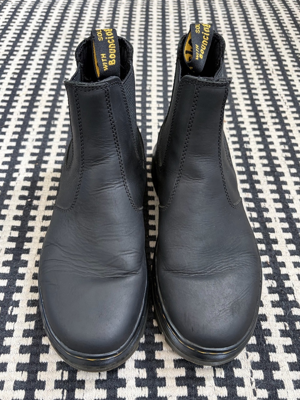 Dr. Martens EMBURY Black Leather Casual Chelsea Boots Size 8